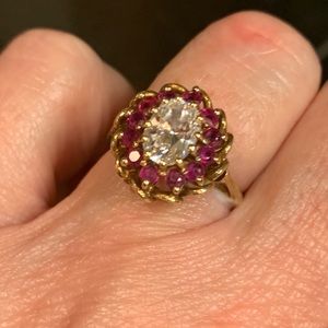 Ladies 10k Gold ring